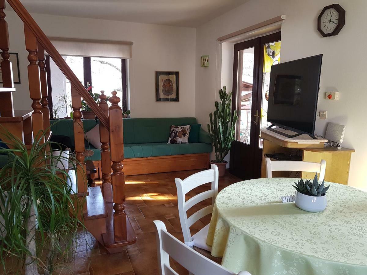 Apartment Slavi Vipava Εξωτερικό φωτογραφία